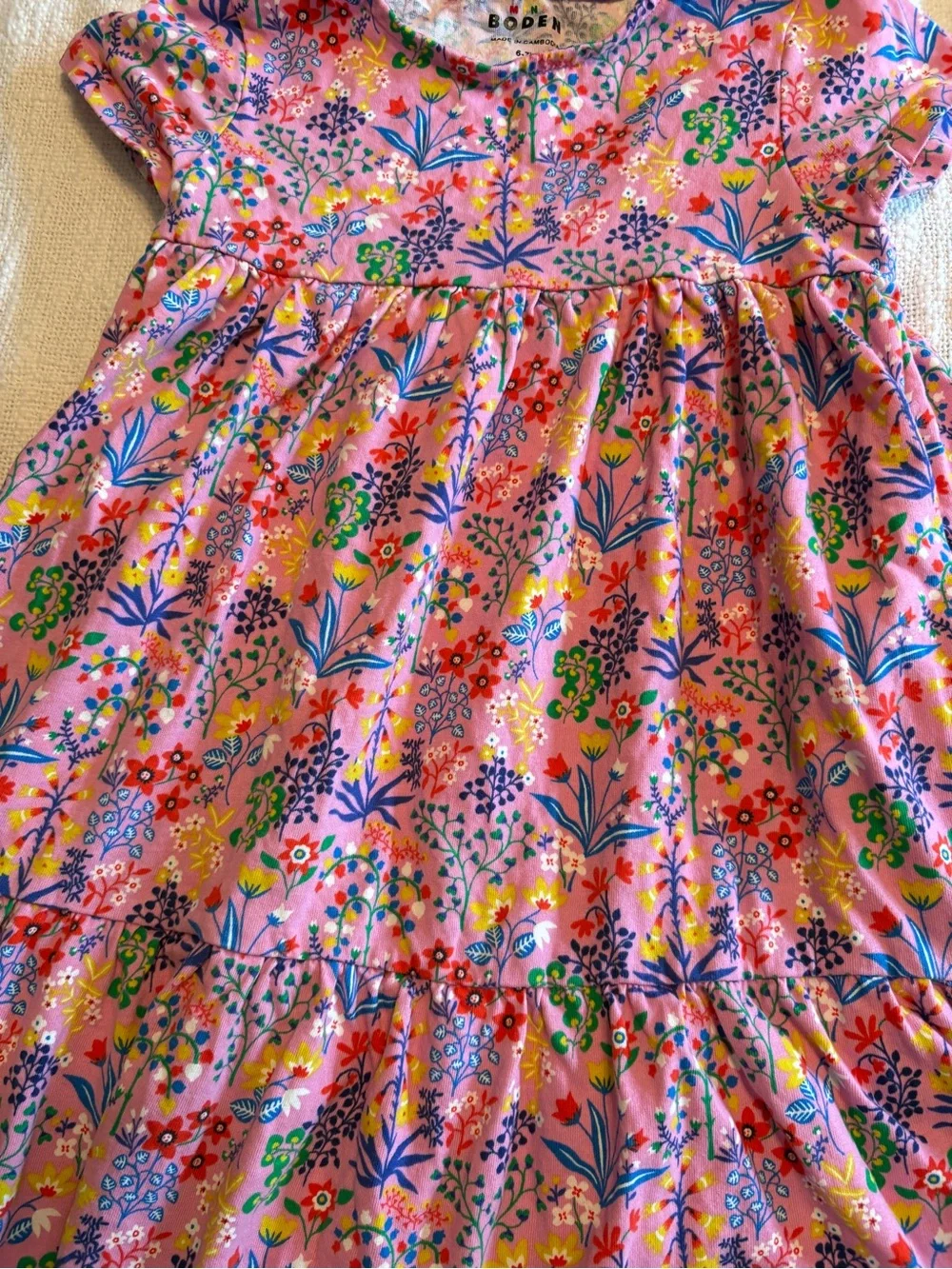 Mini Boden Girls' Pink Floral Dress size 6-7 pockets